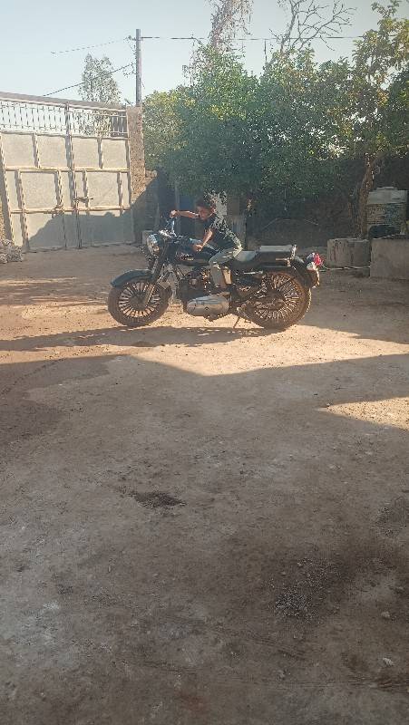 ડીઝલ. બુલૅટ. નવું. બનાવૅલુ