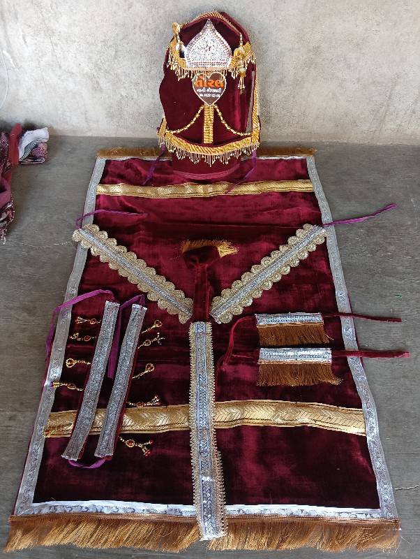 સામાન બનાવવા માટે અમારો અવશ્ય