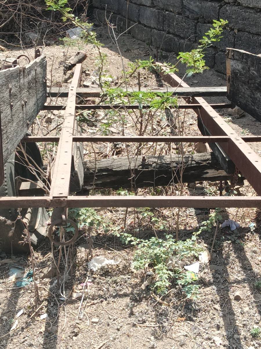 એકા ગાડી વેચવાની છે