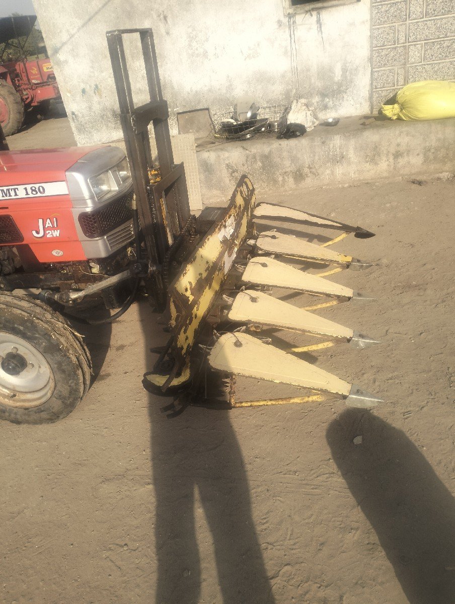 રીપર મશીન વેચવાનું છે
