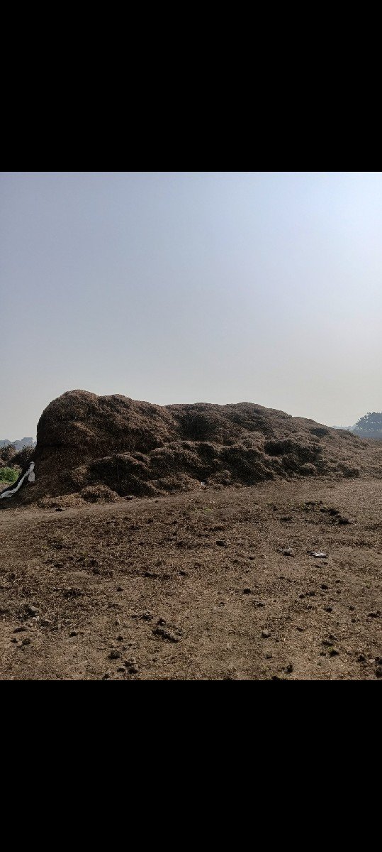 મગફળી નો કોરો પાલો  વેચવાનો છે