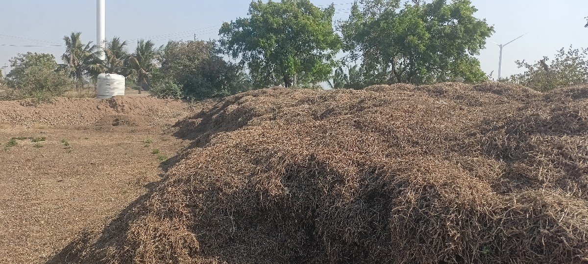 ભુક્કો વેચવાનો છે.
