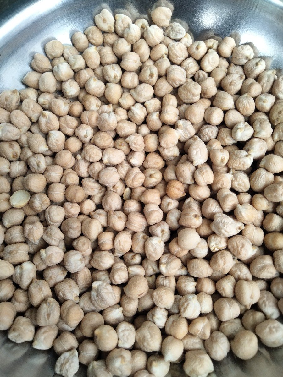 ચના બીયારન